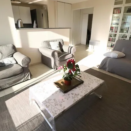 Apartment Beau T3 Avec Terrasse A Sete - 6 Pers, Parking - Fr-1-472-112 Sete