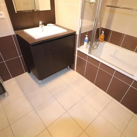 Beau T3 Avec Terrasse A - 6 Pers, Parking - Fr-1-472-112 Sète
